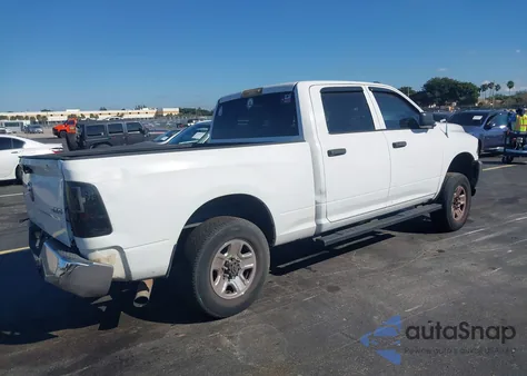 2013 Ram 2500 Tradesman из США, поврежденный, VIN 3C6UR5CL9DG609669